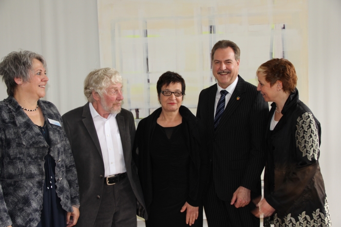 Hedi Klee, Prof. Crumbiegel, Preisträgerin Birgit König, Bürgermeister Wolfgang Jungnitsch, Dr. Christine Vogt  Foto: Walter Junker